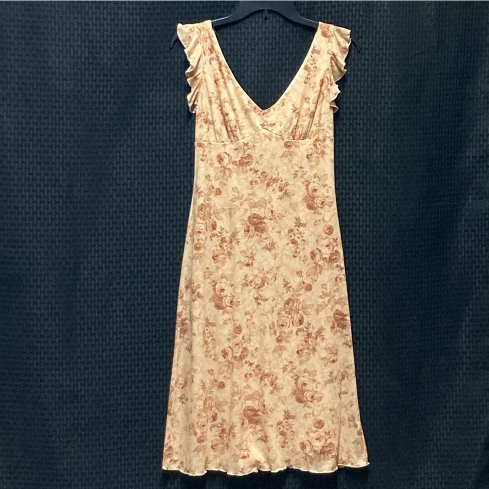 La Belle Beige Floral Dress